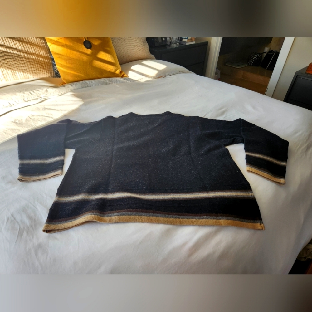 Columbia XL Sweater
